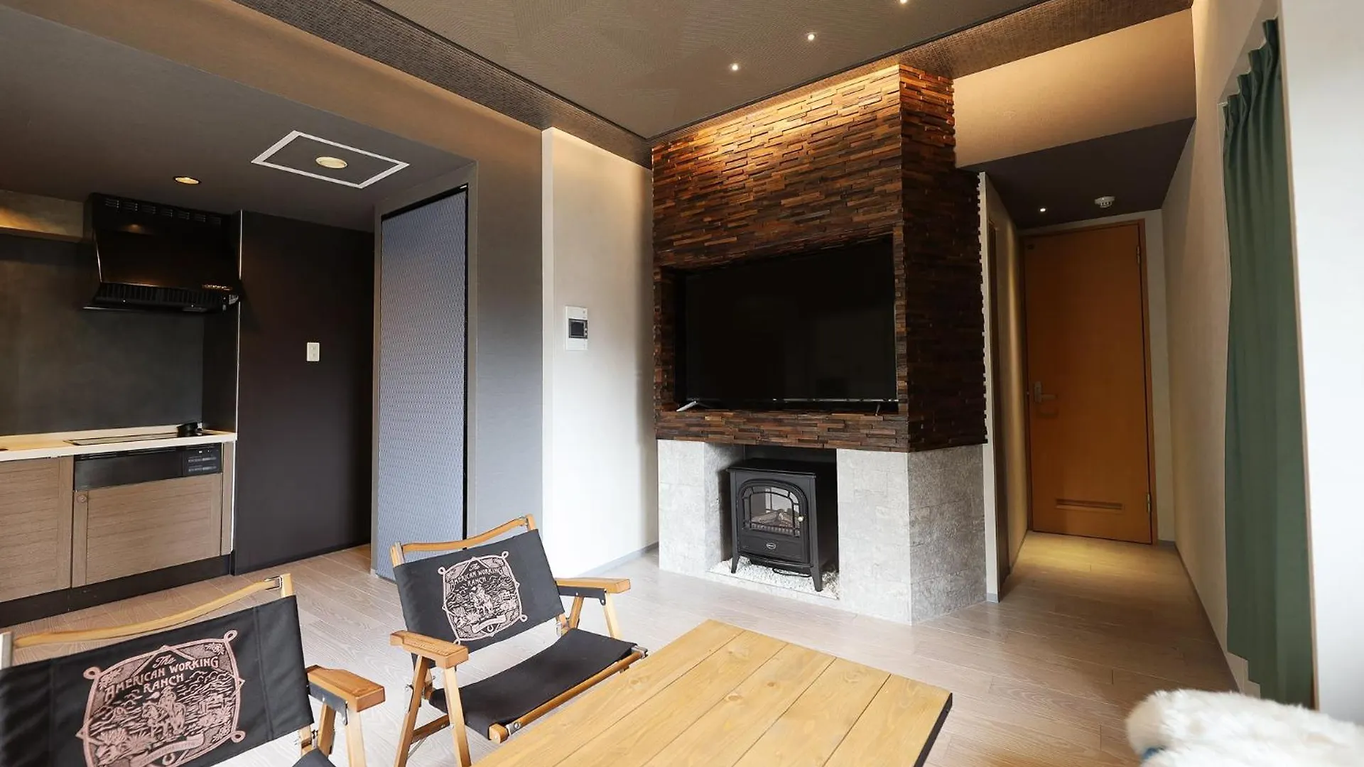 Molinhotels 206 Sapporoonsenstory K-Bed1 & S-Beds3 0*, Sapporo Japan